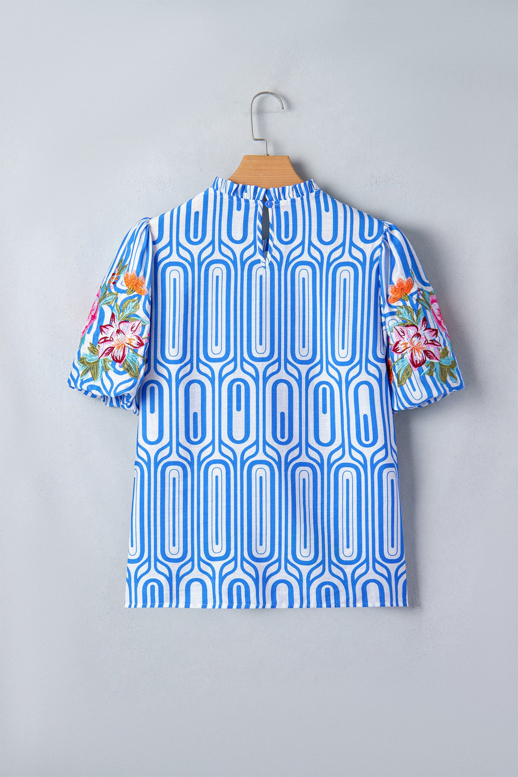 Aadhya Embroidered Puff Sleeve Blouse