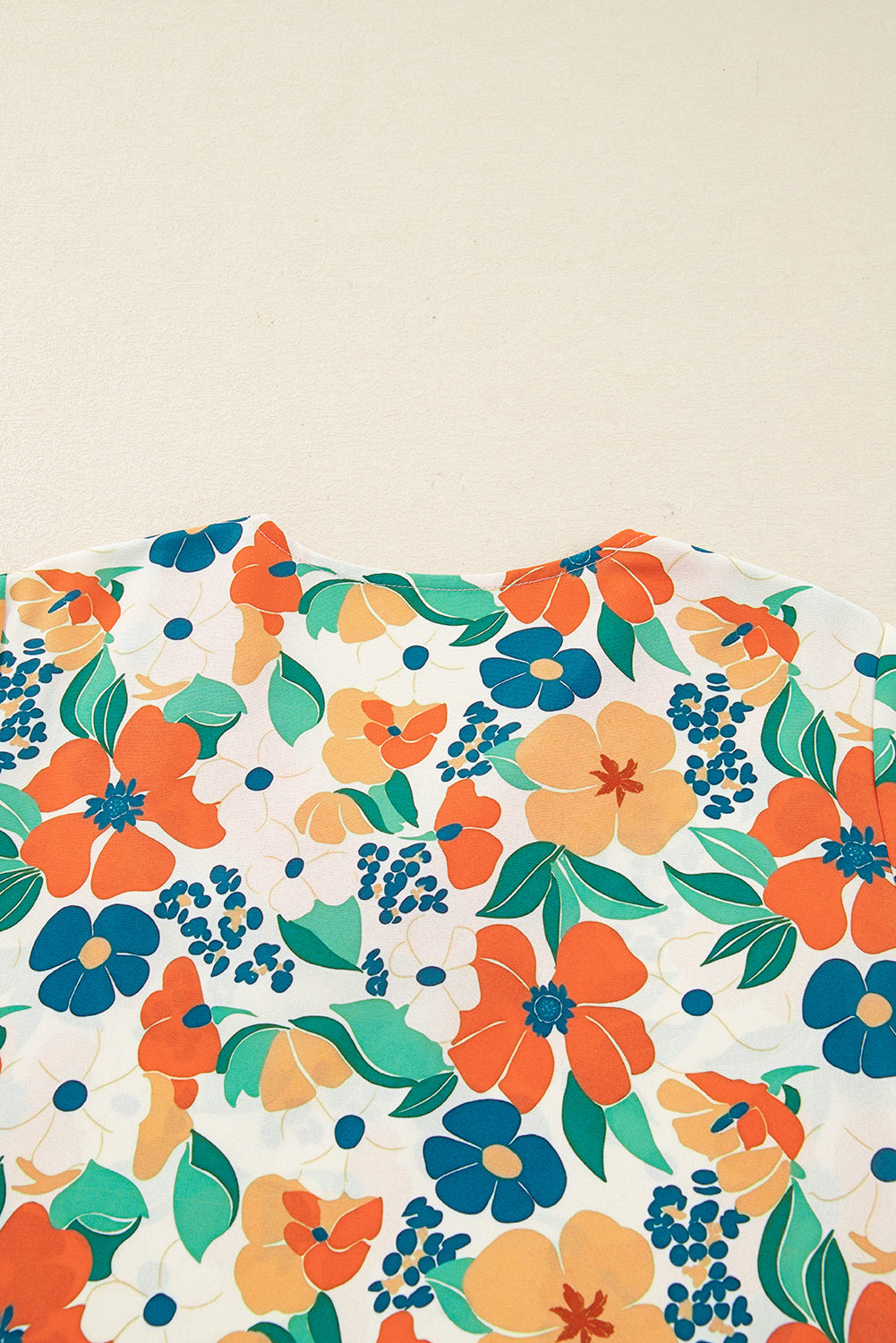 Lily Print Bracelet Sleeve Blouse