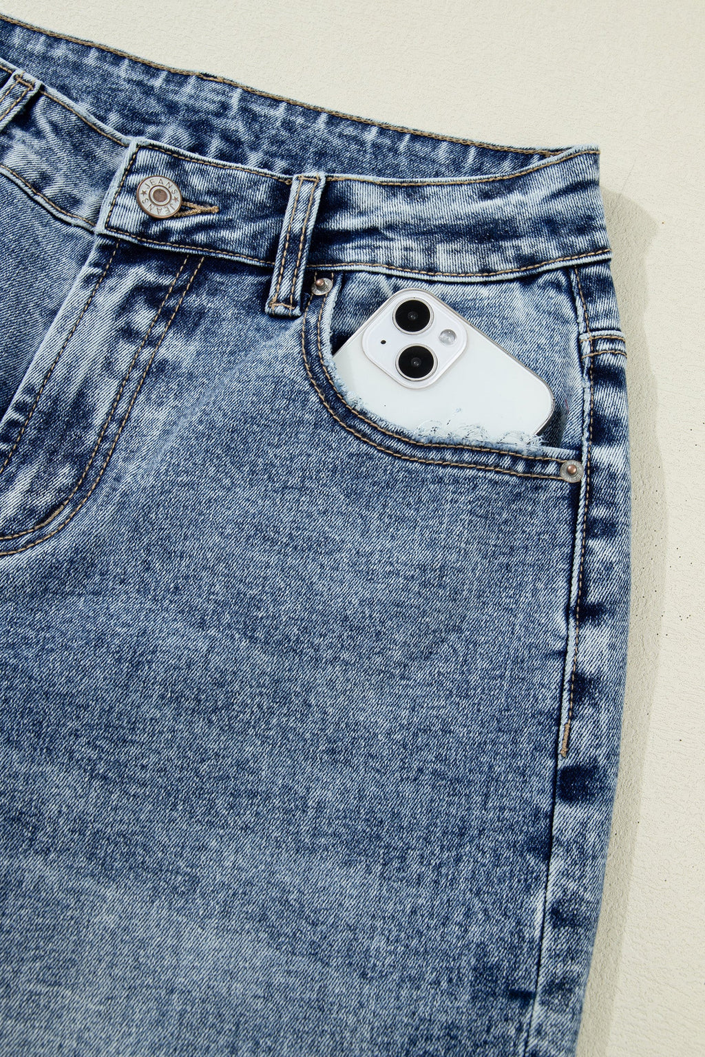 Elia Cuffed Straight Loose Jeans