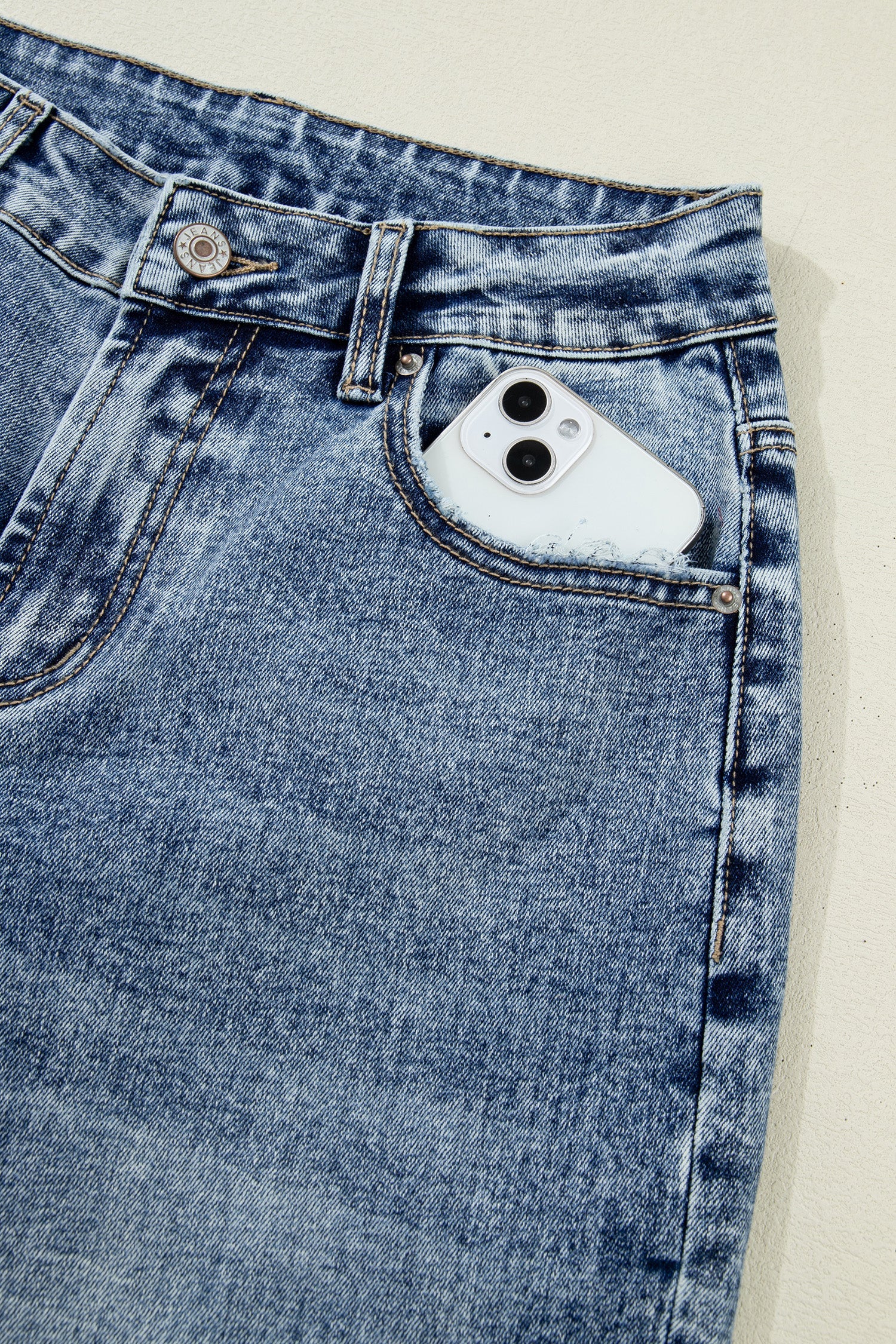Elia Cuffed Straight Loose Jeans