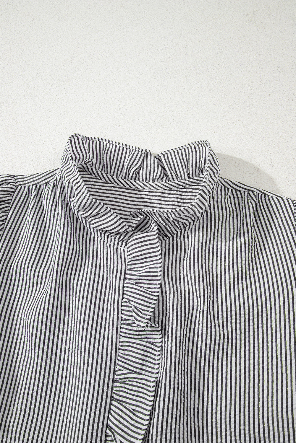 Demi Short Bubble Sleeve Shirt