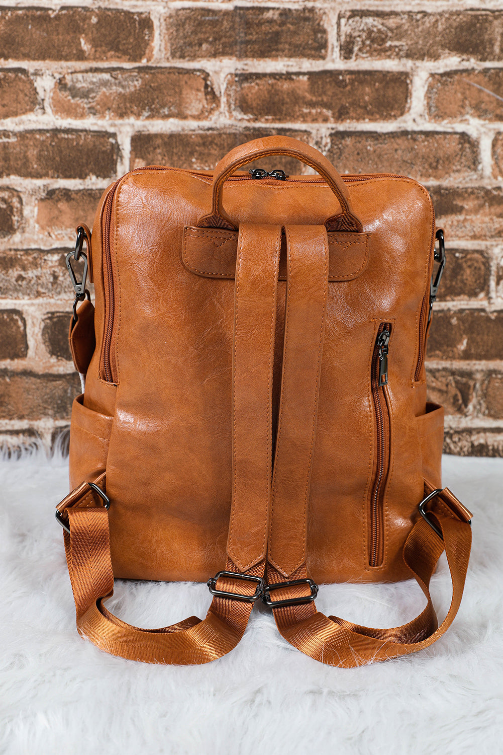 Michaela Pu Large Capacity Backpack