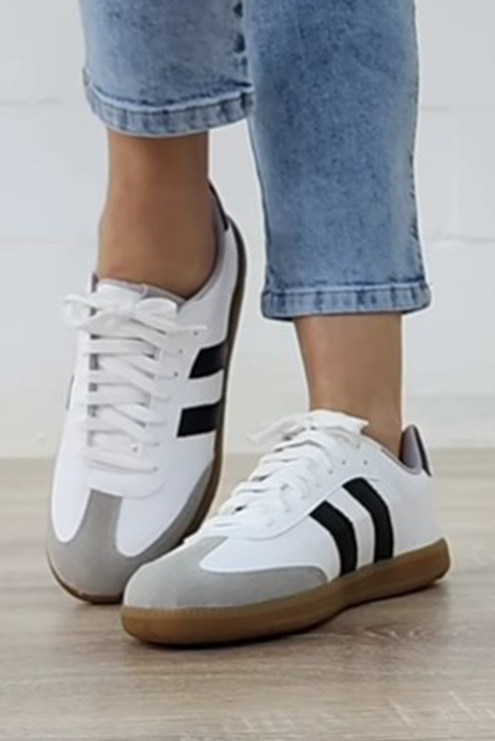 Willa Striped Lace-up Flat Sneakers