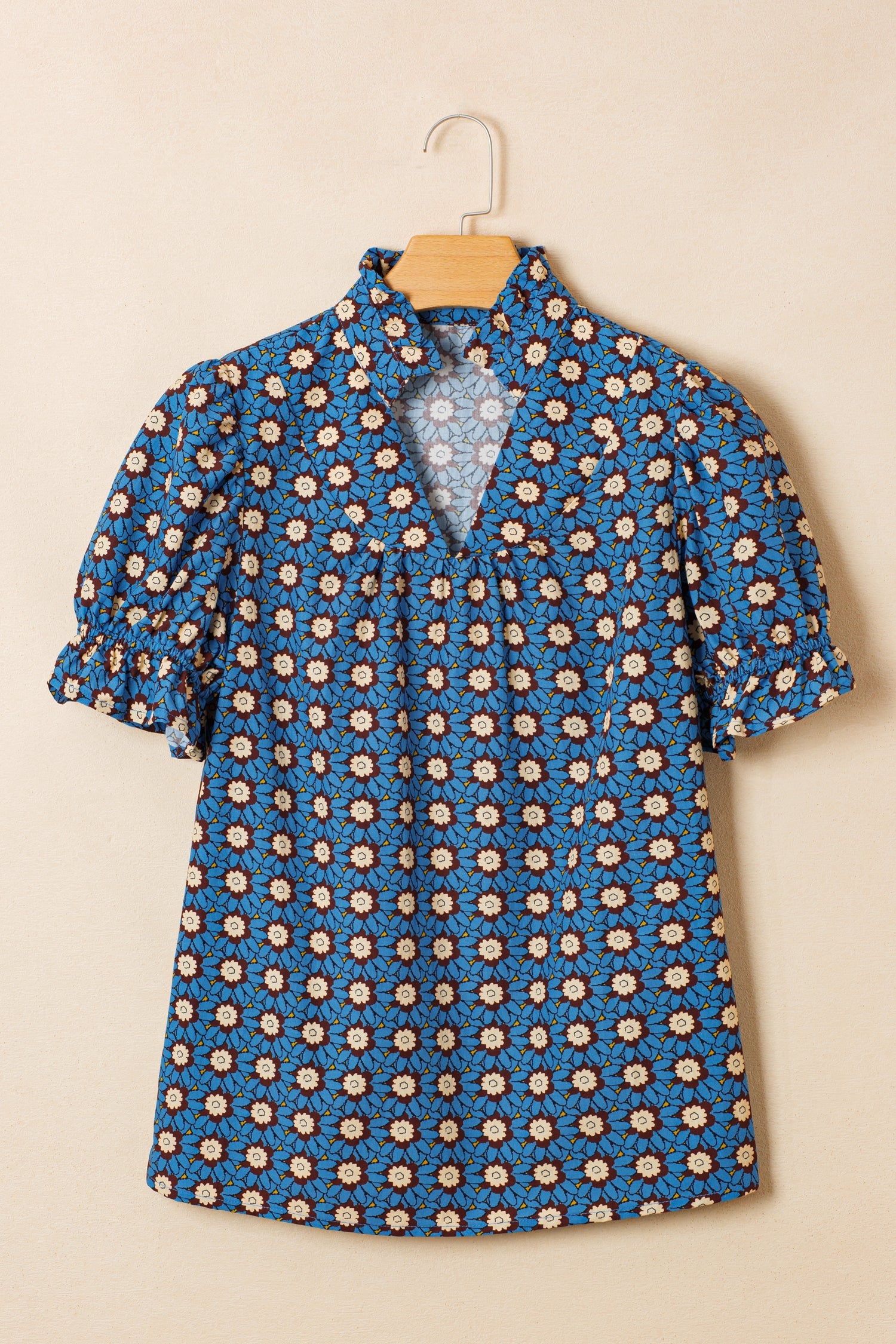 Chelsea Short Puff Sleeve Blouse