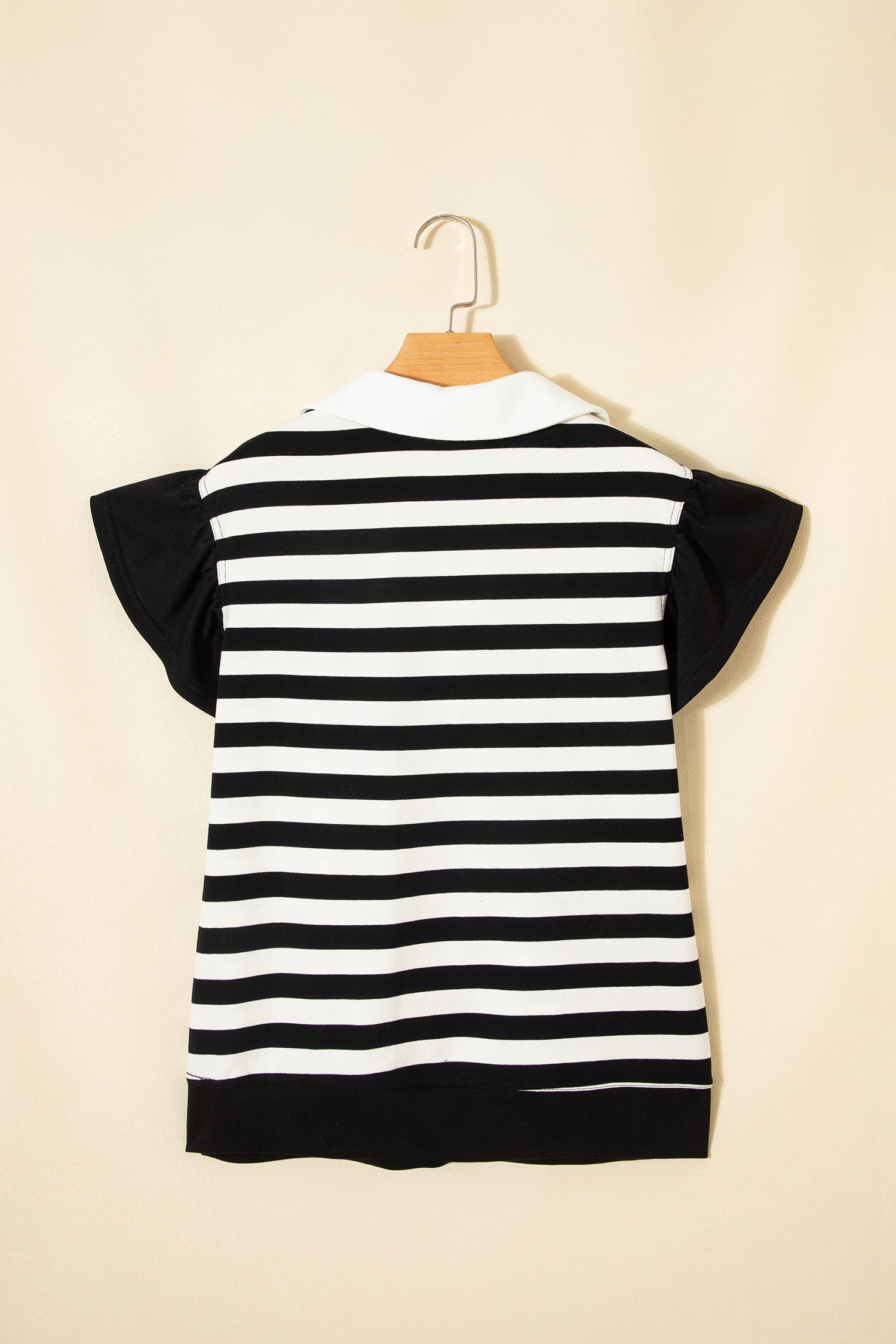 Lilith Ruffled Short Sleeve Blouse
