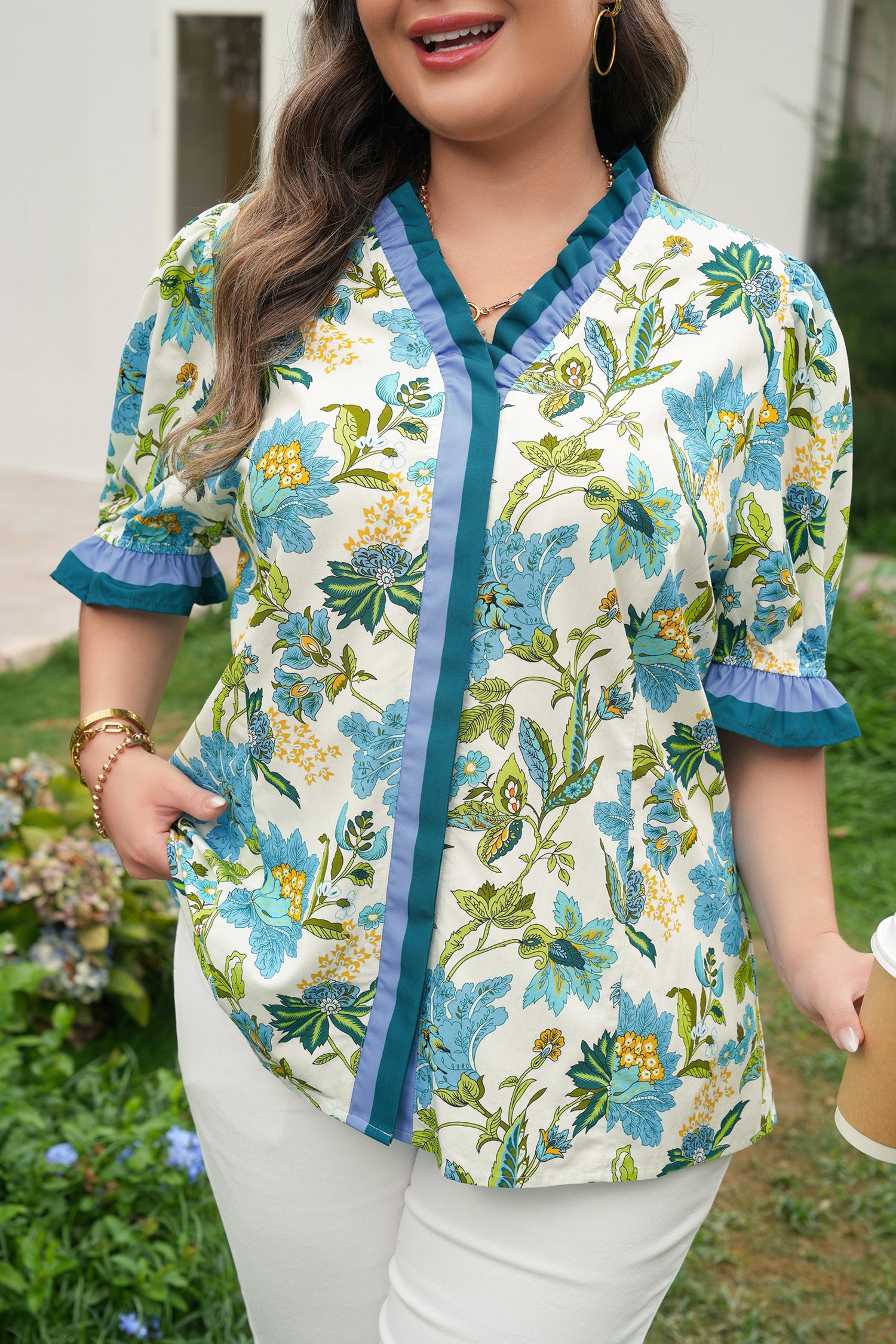Alisson Short Sleeve Floral PLUS Blouse