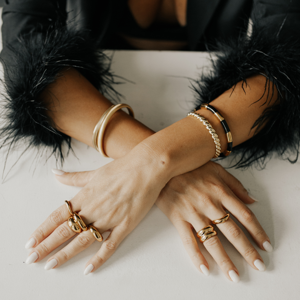 Adrianna Ring