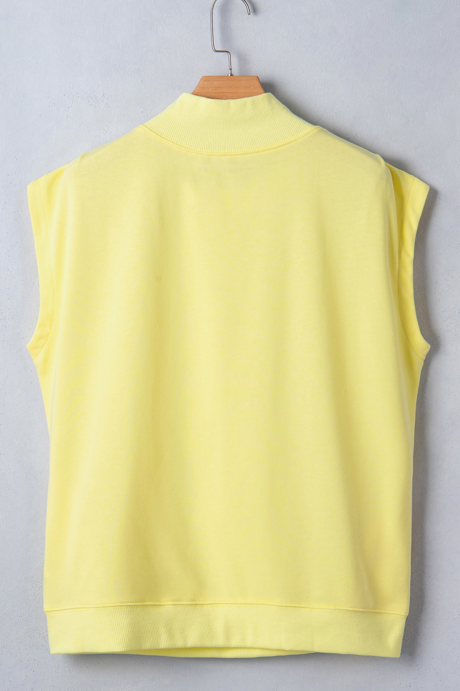 Anahi Day Graphic Mock Top