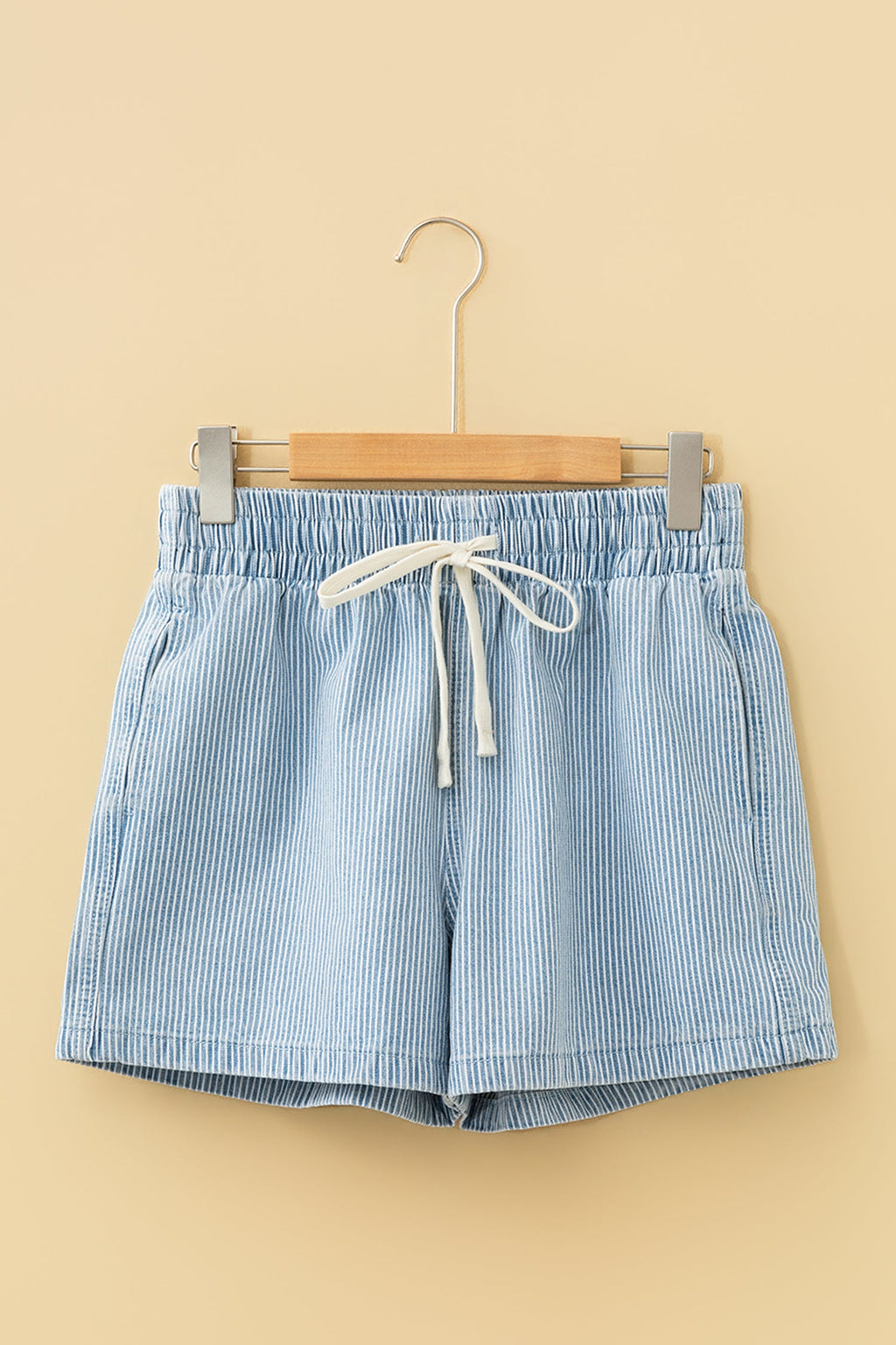 Honey Elastic Waist Casual Shorts