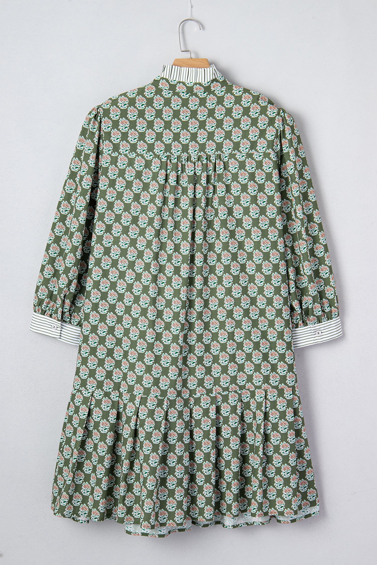 Olivia 4 Sleeve Floral PLUS Dress