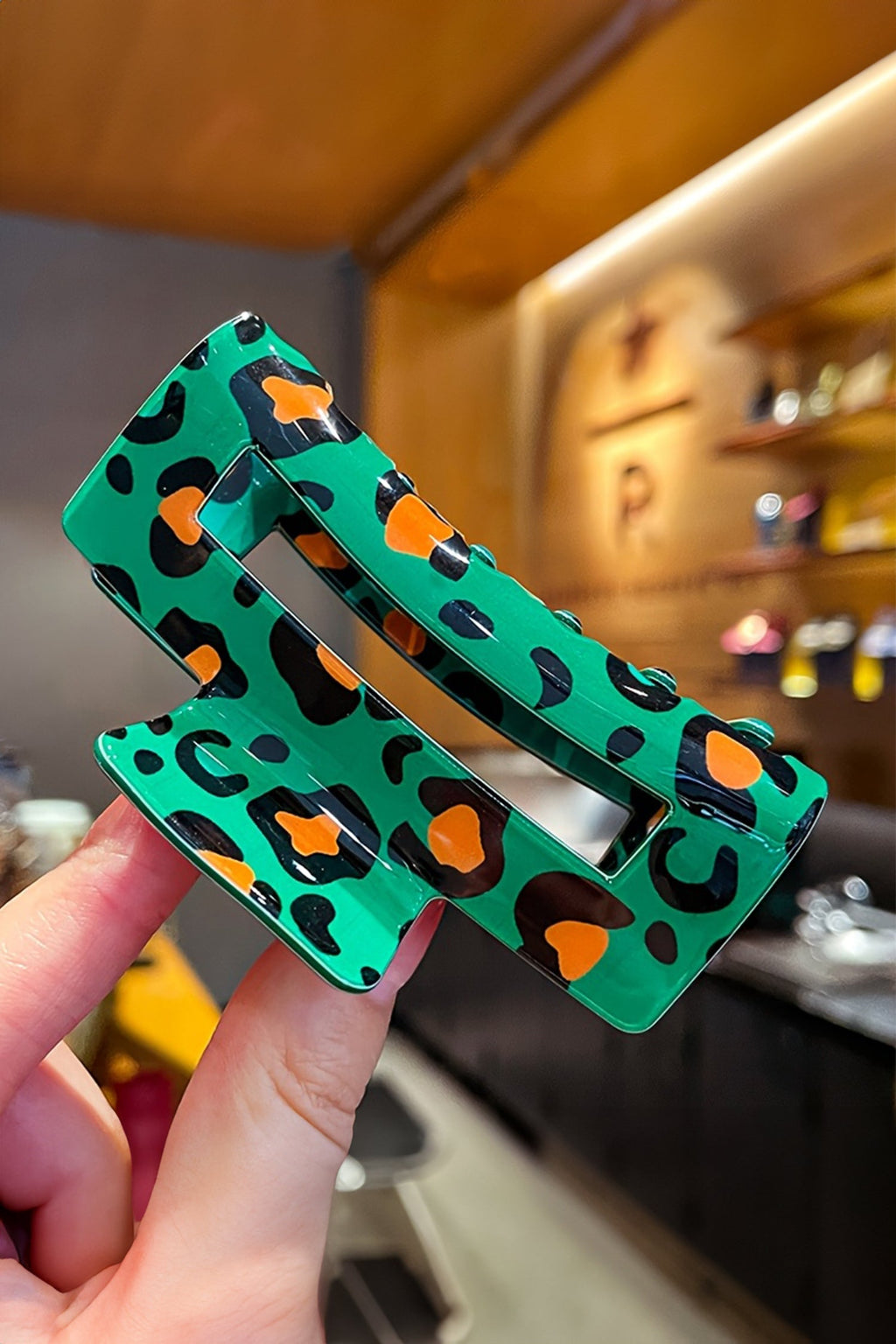 Millie Plastic Hair Claw Clip