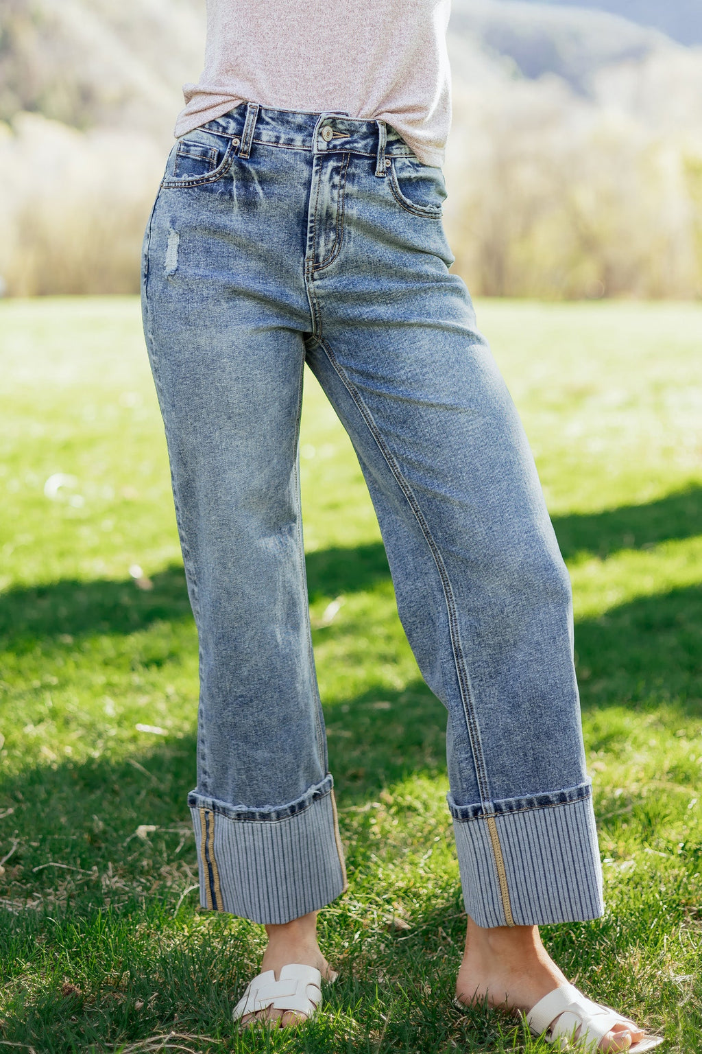 Elia Cuffed Straight Loose Jeans