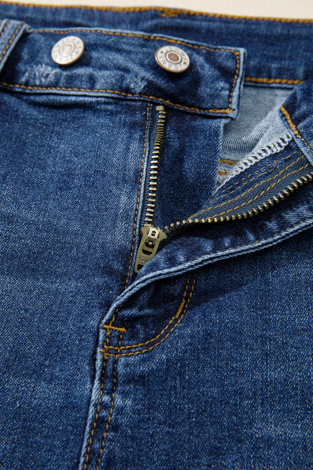 Holland Hem Distressed Whiskery Shorts