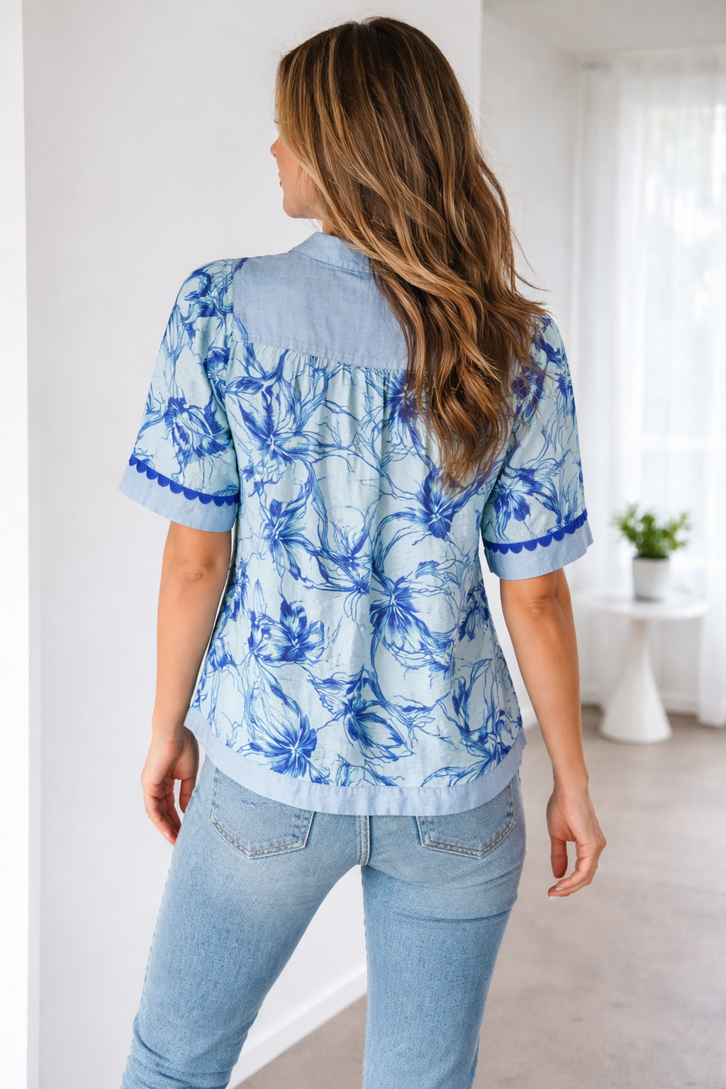 Elowen Short Sleeve Floral Blouse