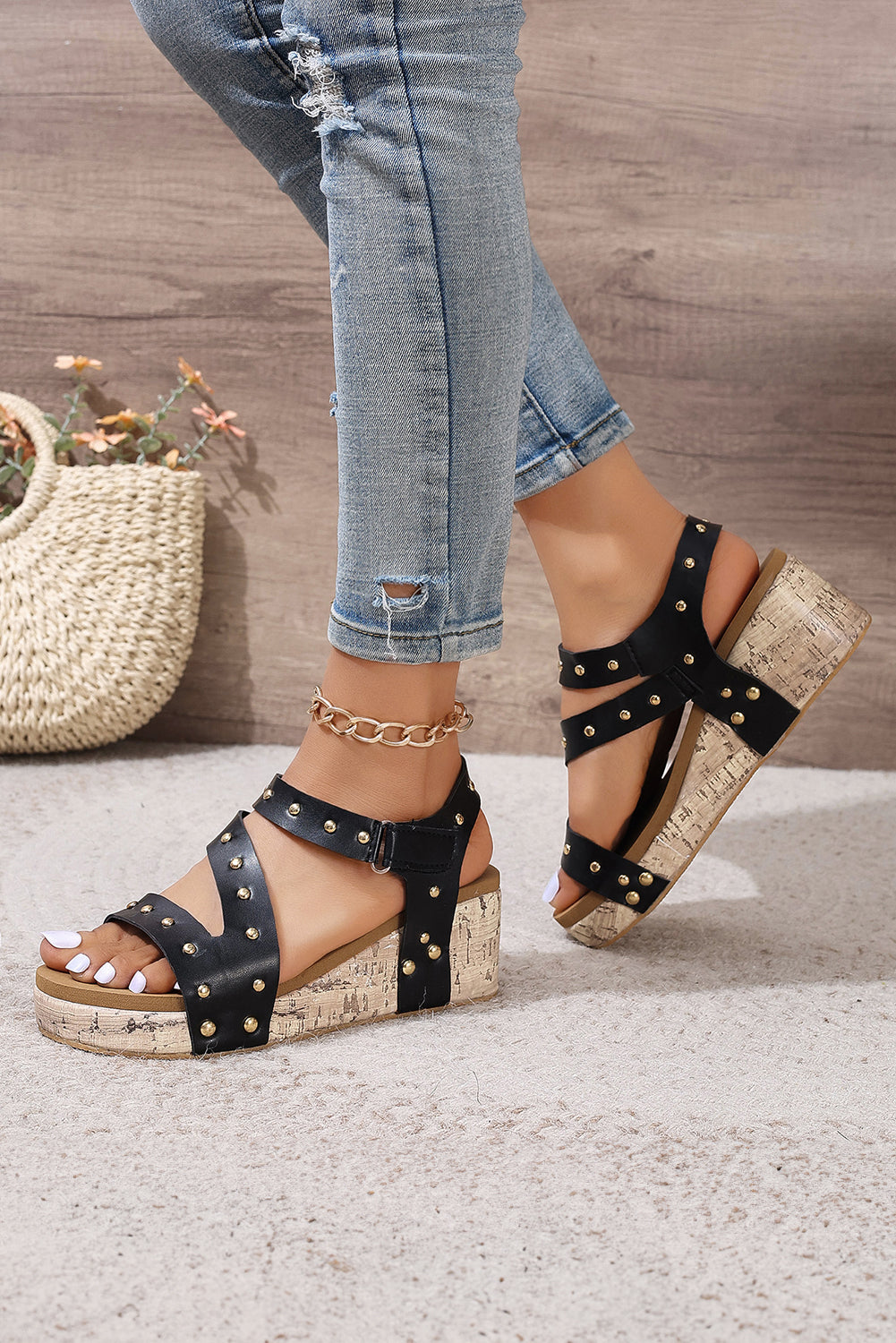 Arleth Out Leather Wedge Sandals