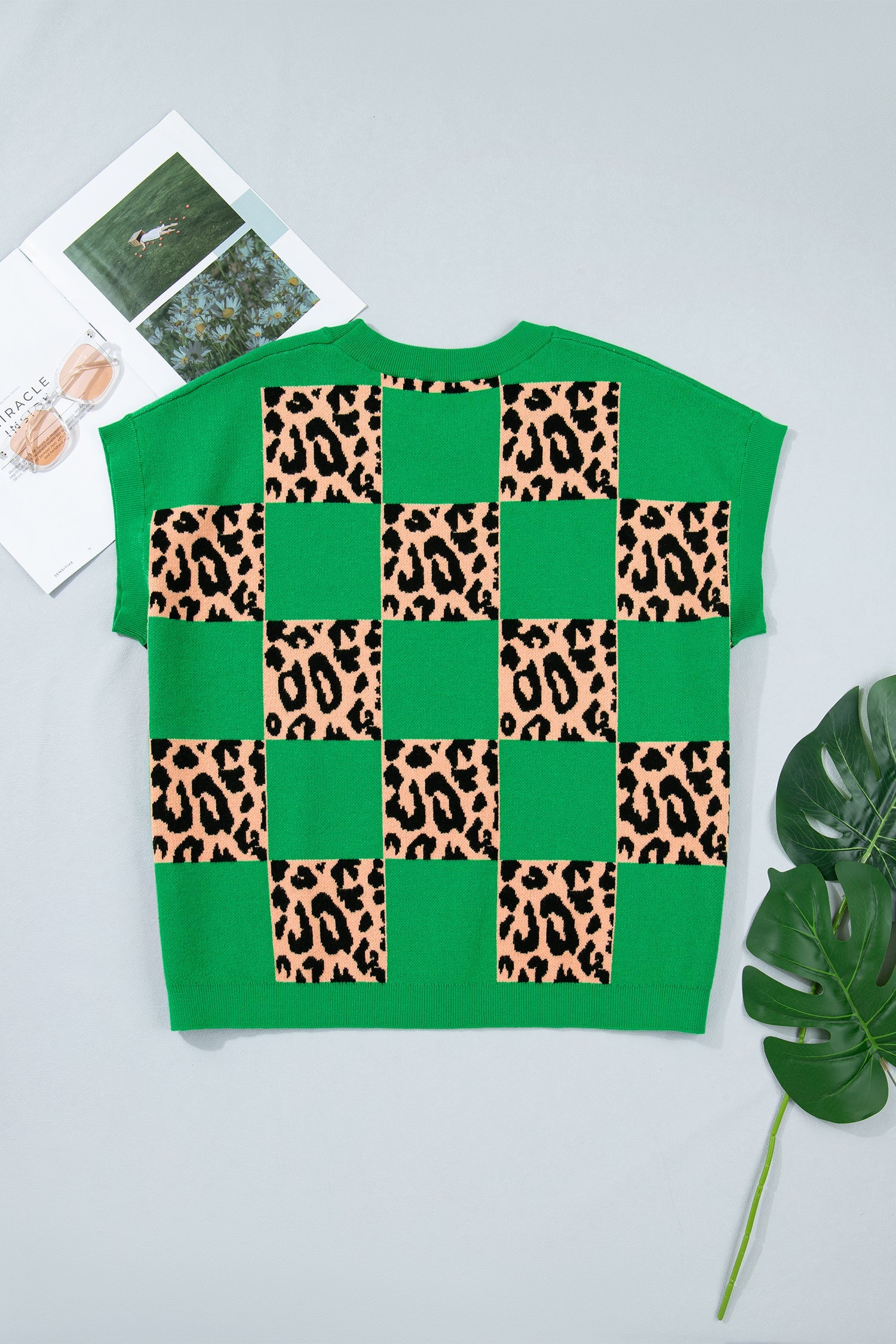 Cattleya Checkered Short Sleeve PLUS Sweater