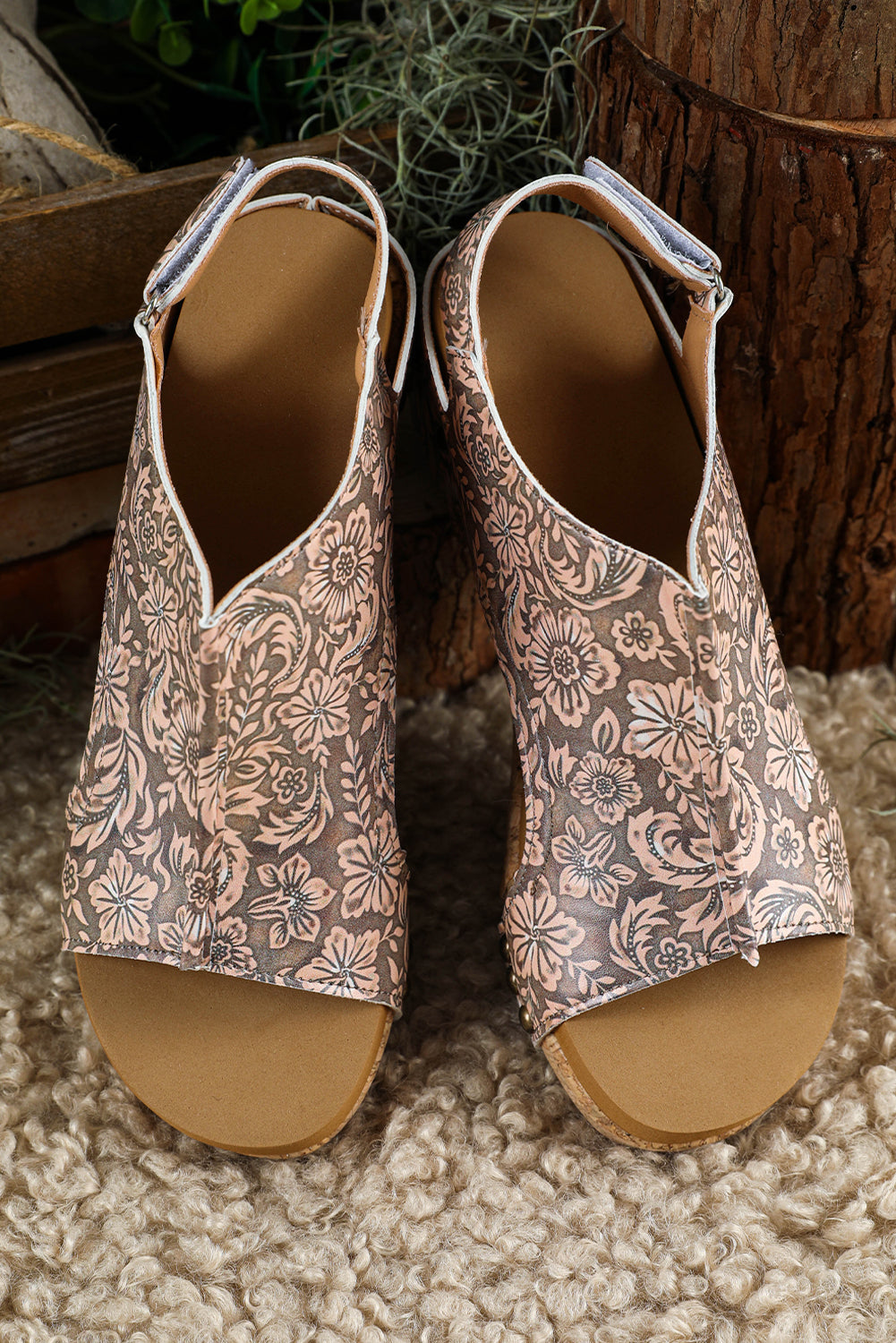 Vintage Floral Hollowed Platform Sandals