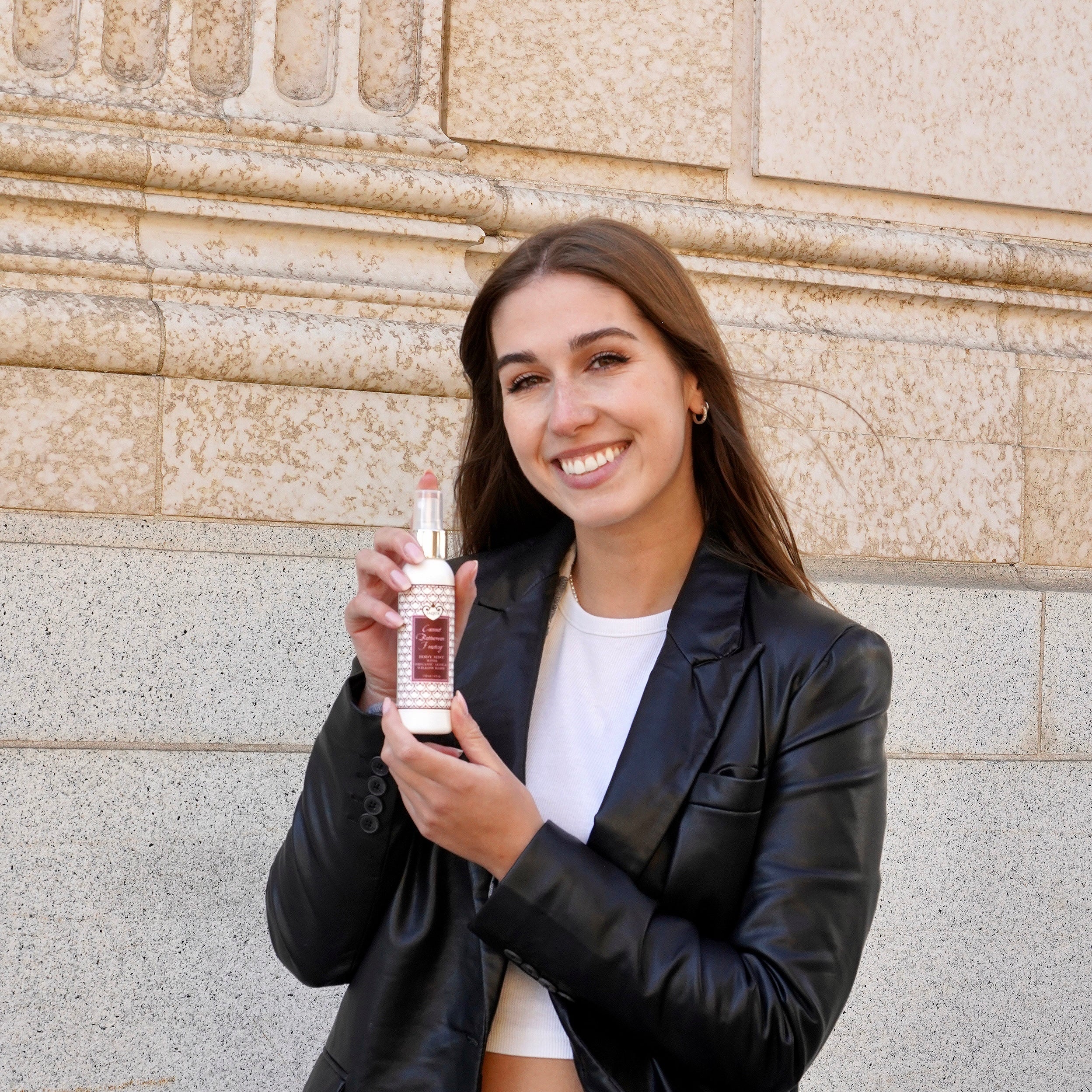 Coconut Buttercream Frosting Hydrating Body Mist with Organic Aloe & Willow Bark