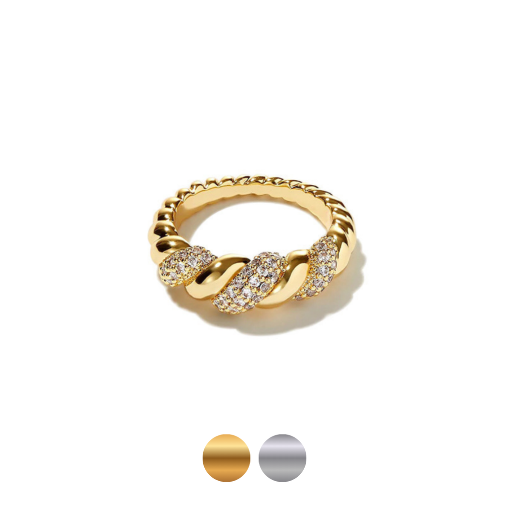 Naomi Ring