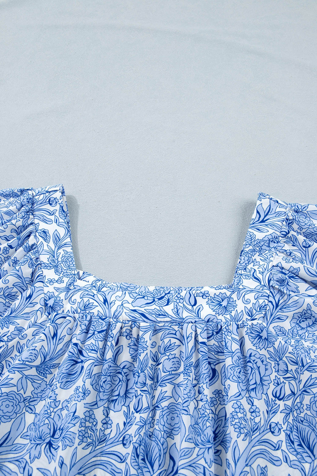 Lyanna Sleeve Pleated Floral Blouse