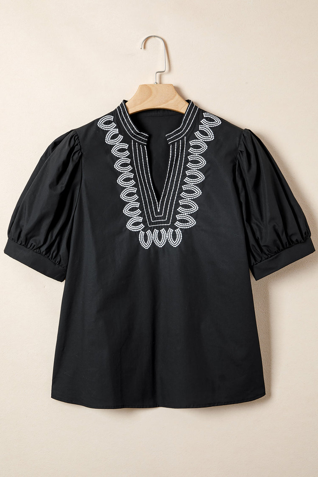 Raelynn Contrast Embroidered Detail Blouse
