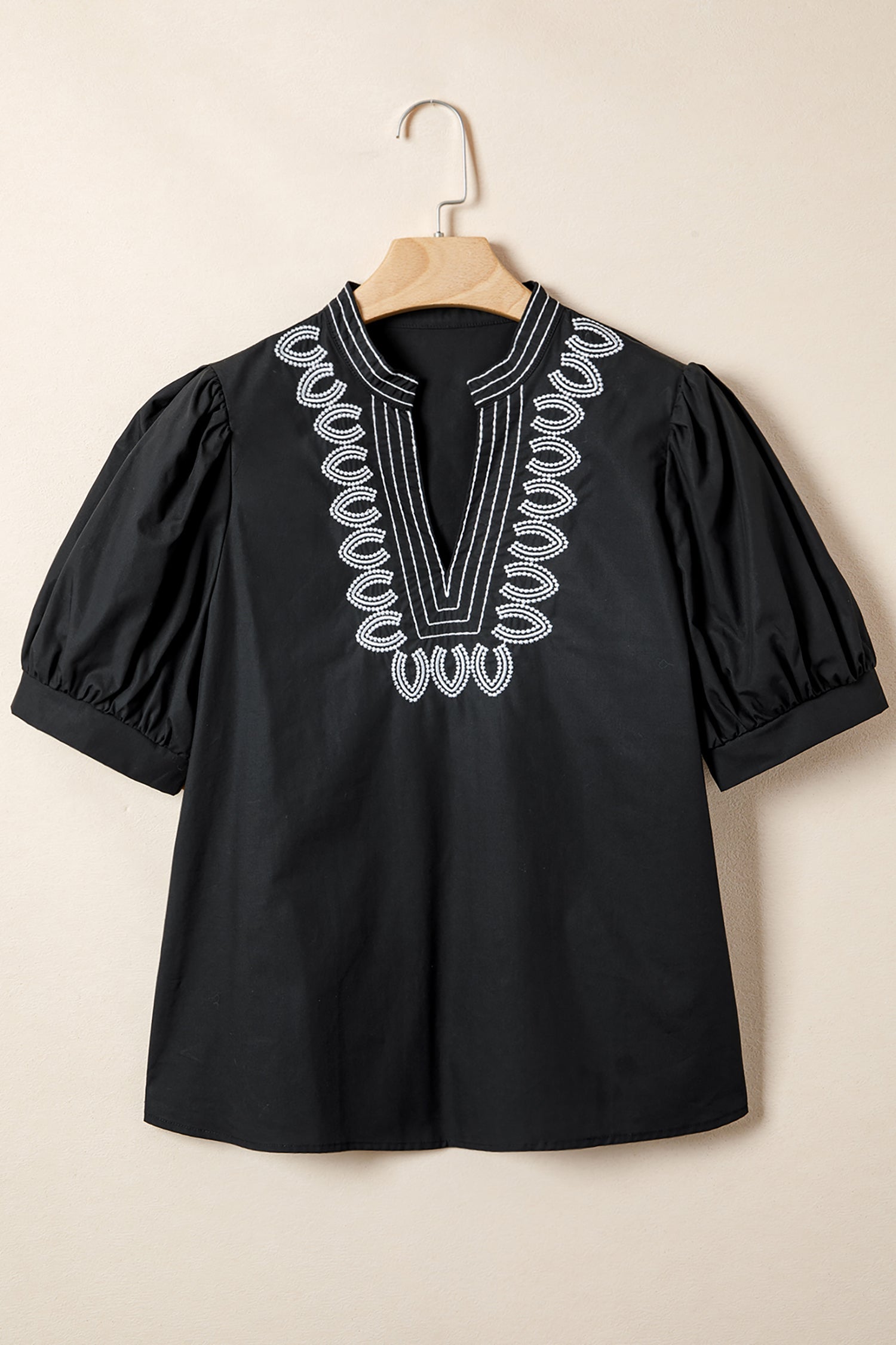 Raelynn Contrast Embroidered Detail Blouse