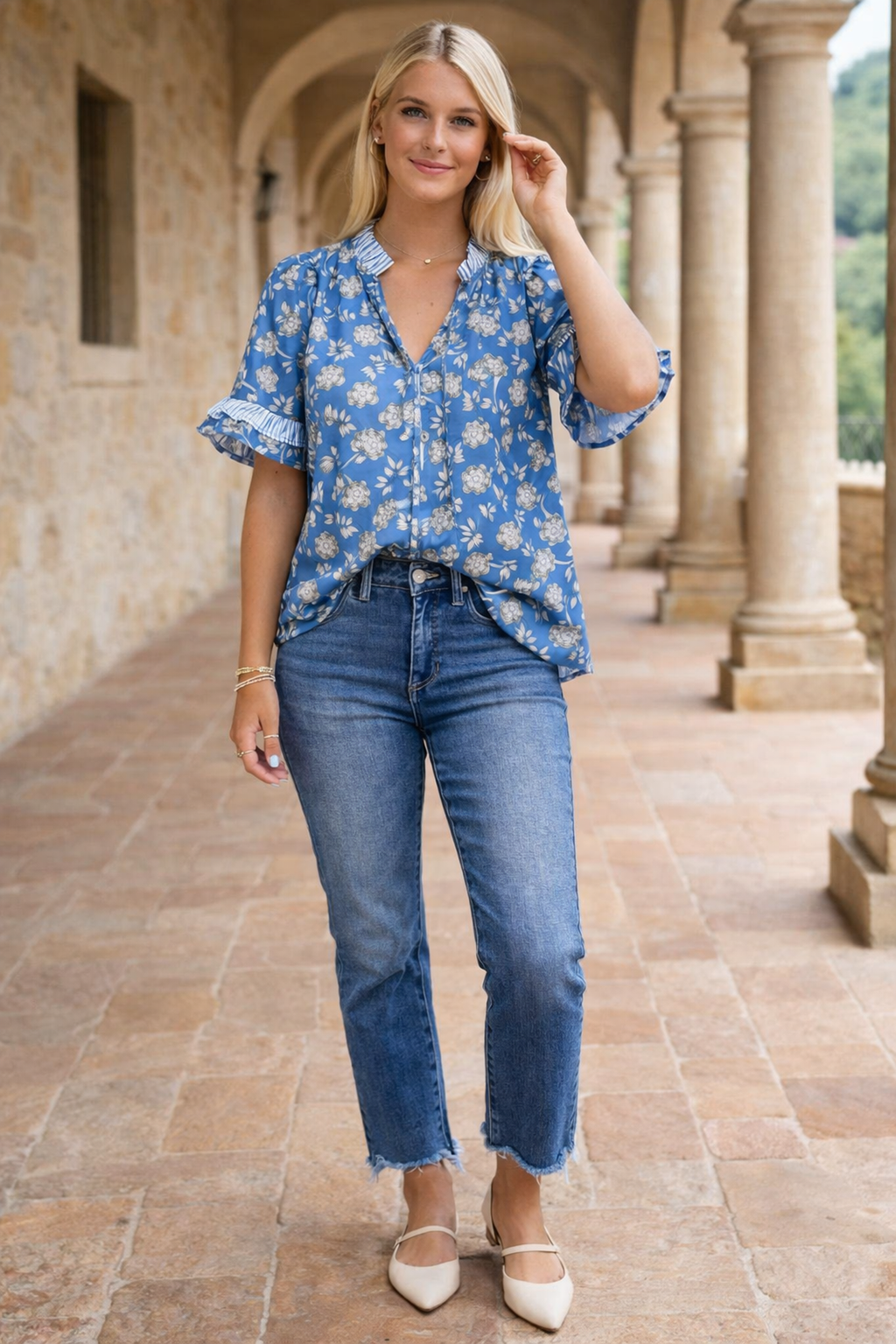 Hana Detail Short Sleeve Blouse