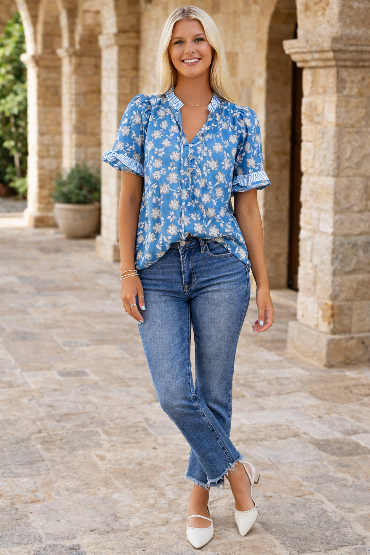 Hana Detail Short Sleeve Blouse