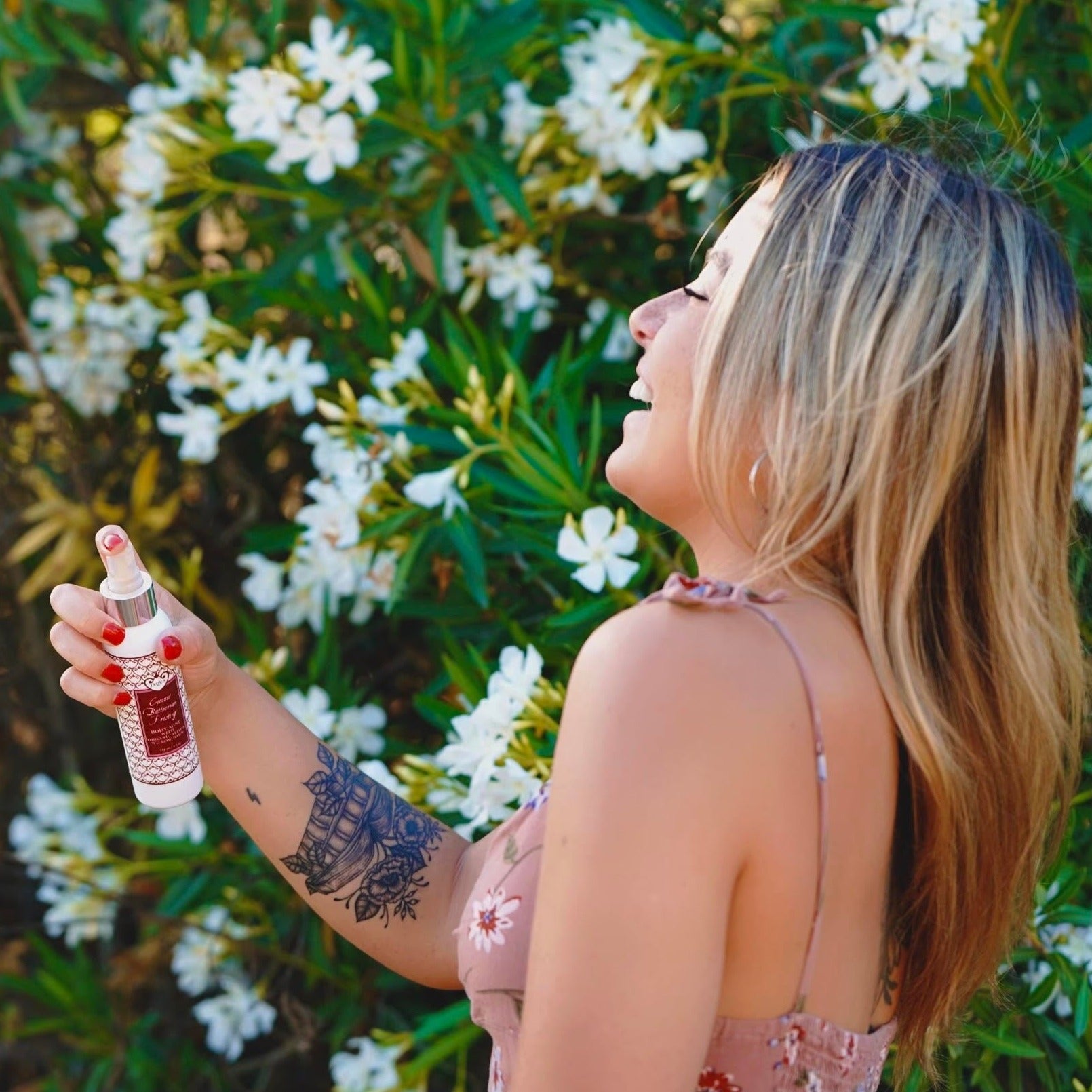 Coconut Buttercream Frosting Hydrating Body Mist with Organic Aloe & Willow Bark