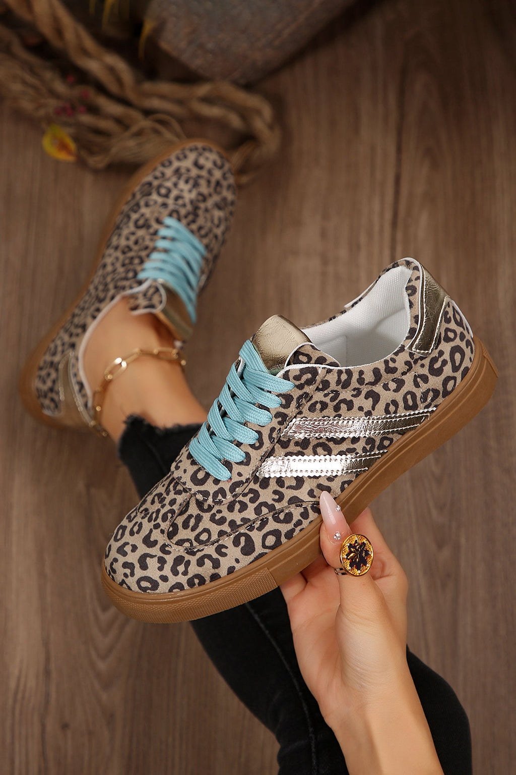 Harmony Detail Lace Up Sneakers