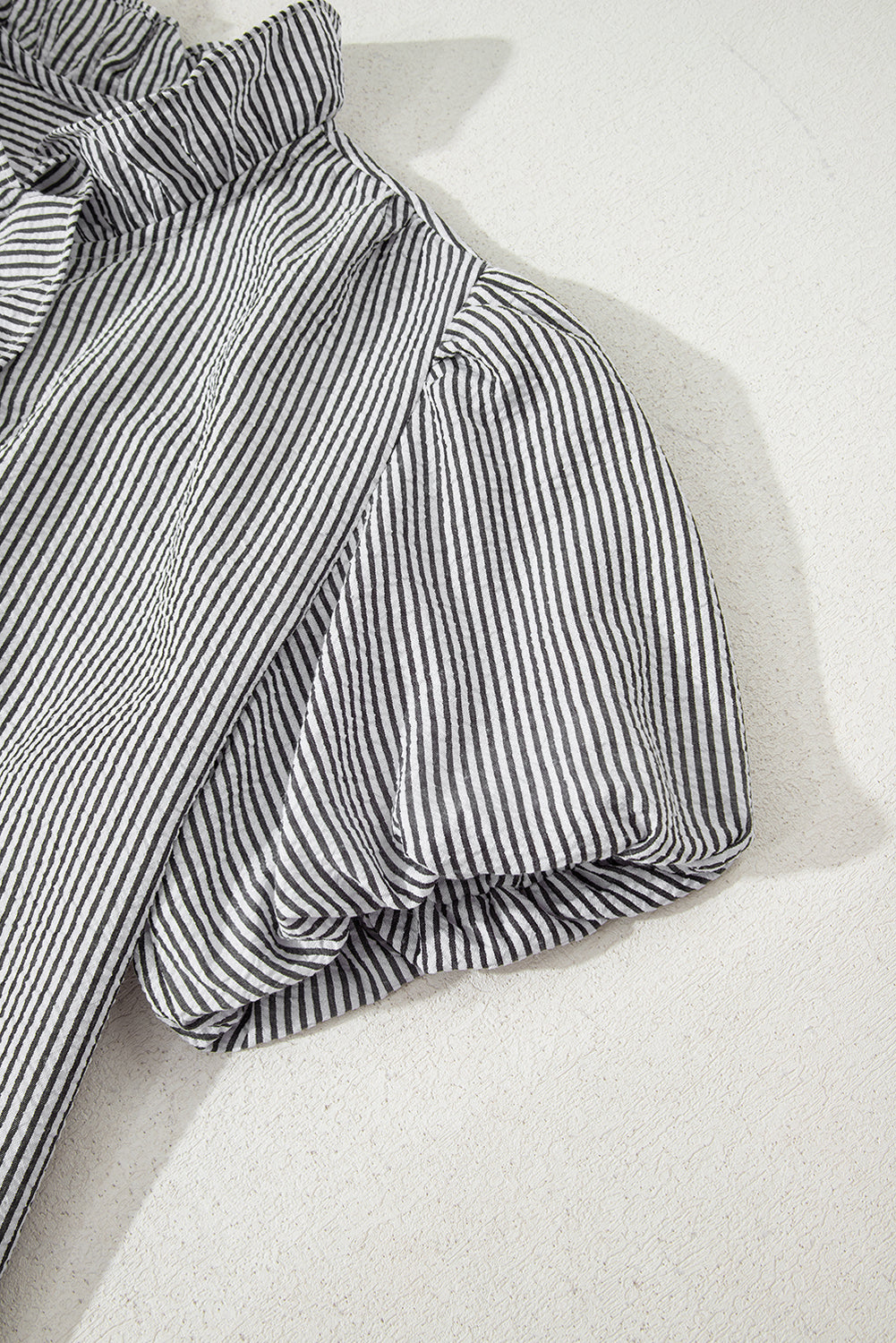 Demi Short Bubble Sleeve Shirt