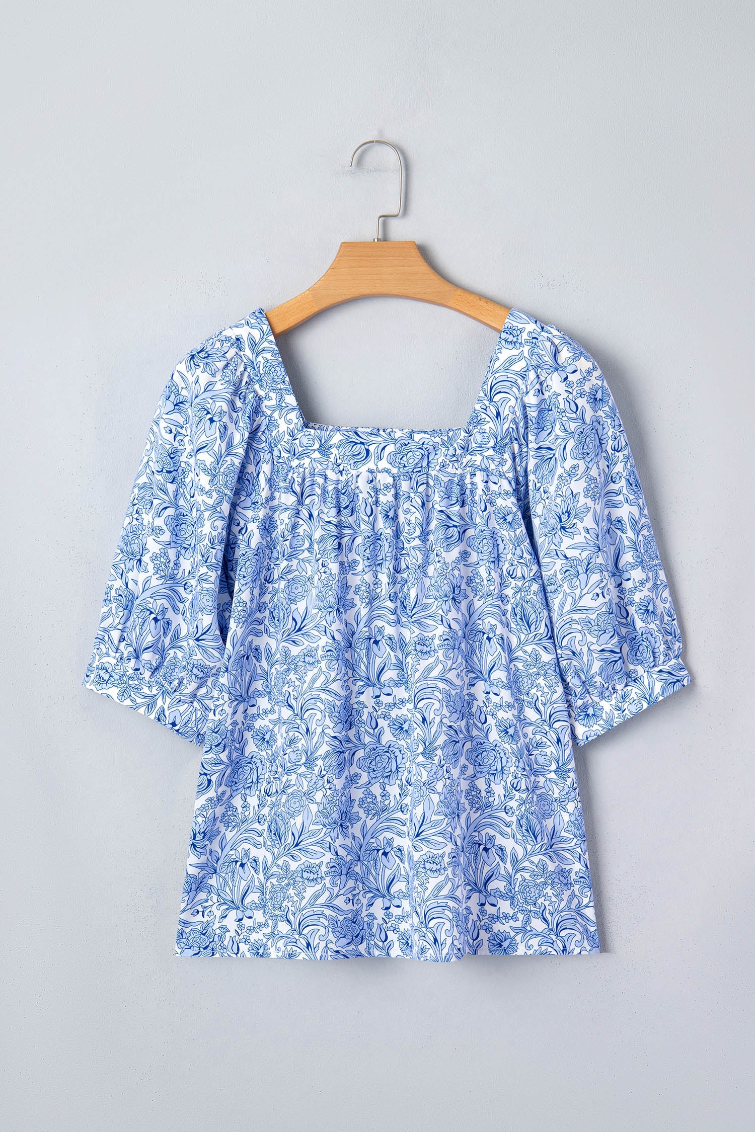 Lyanna Sleeve Pleated Floral Blouse