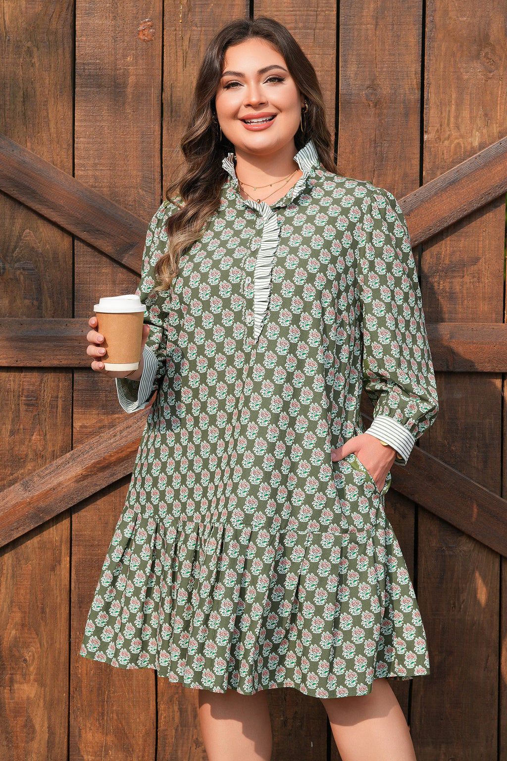 Olivia 4 Sleeve Floral PLUS Dress