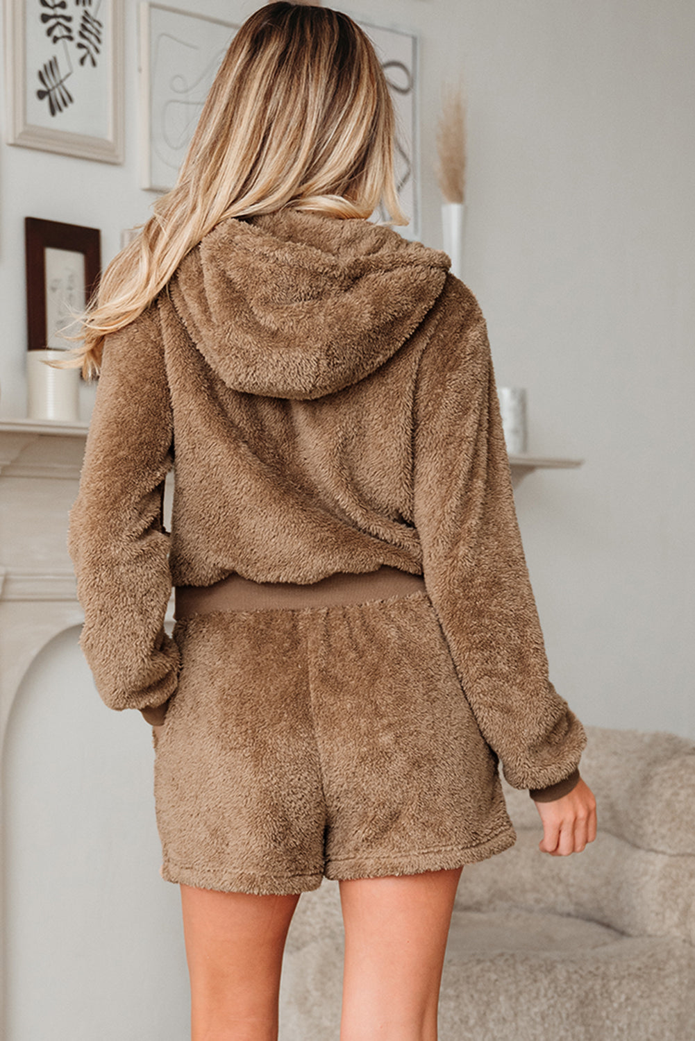 Verahara Up Hoodie Drawstring Shorts