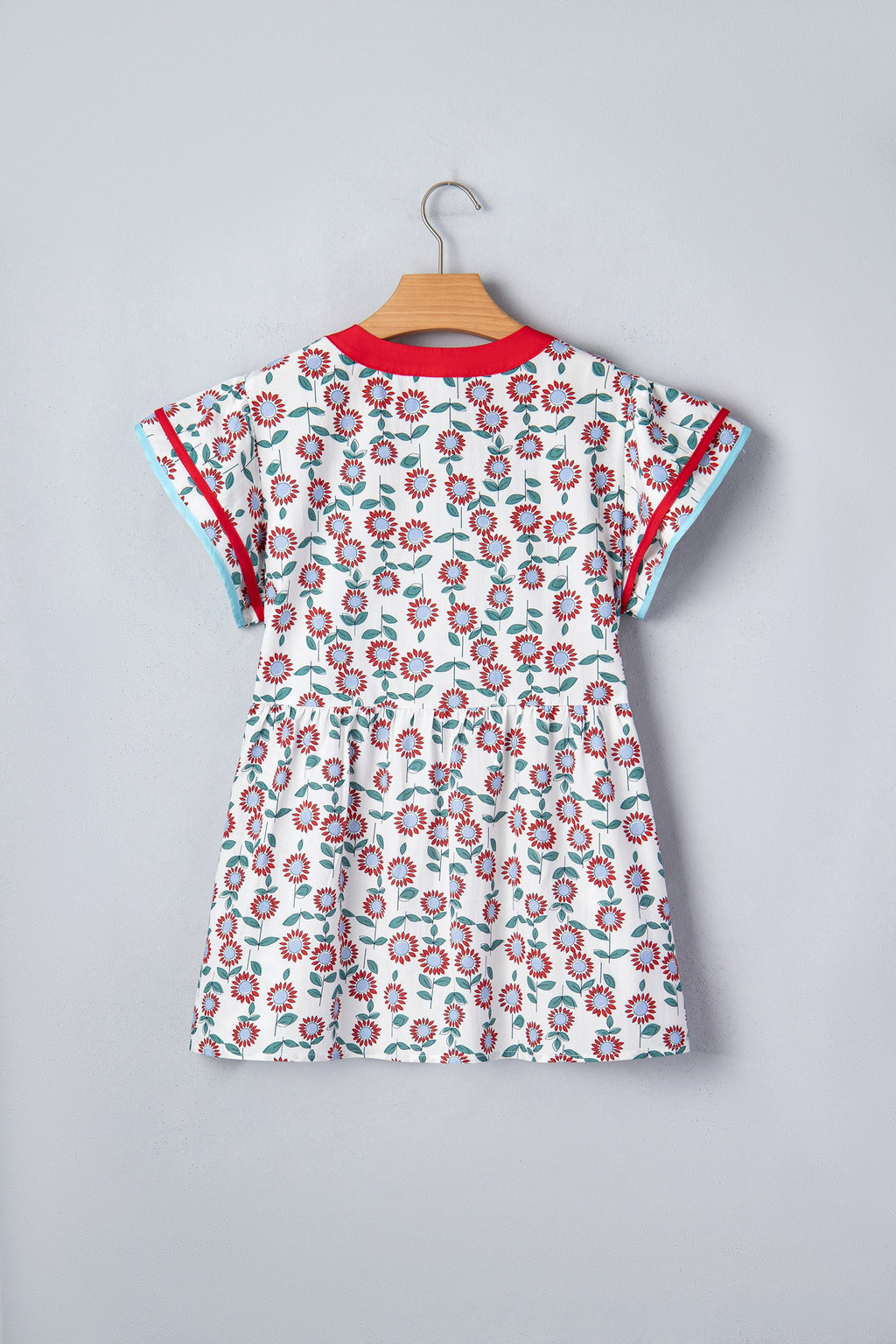 Avery Trim Flutter Sleeve Blouse