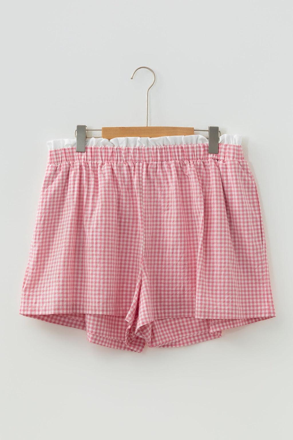 Daphne Trim Plaid Print PLUS Shorts