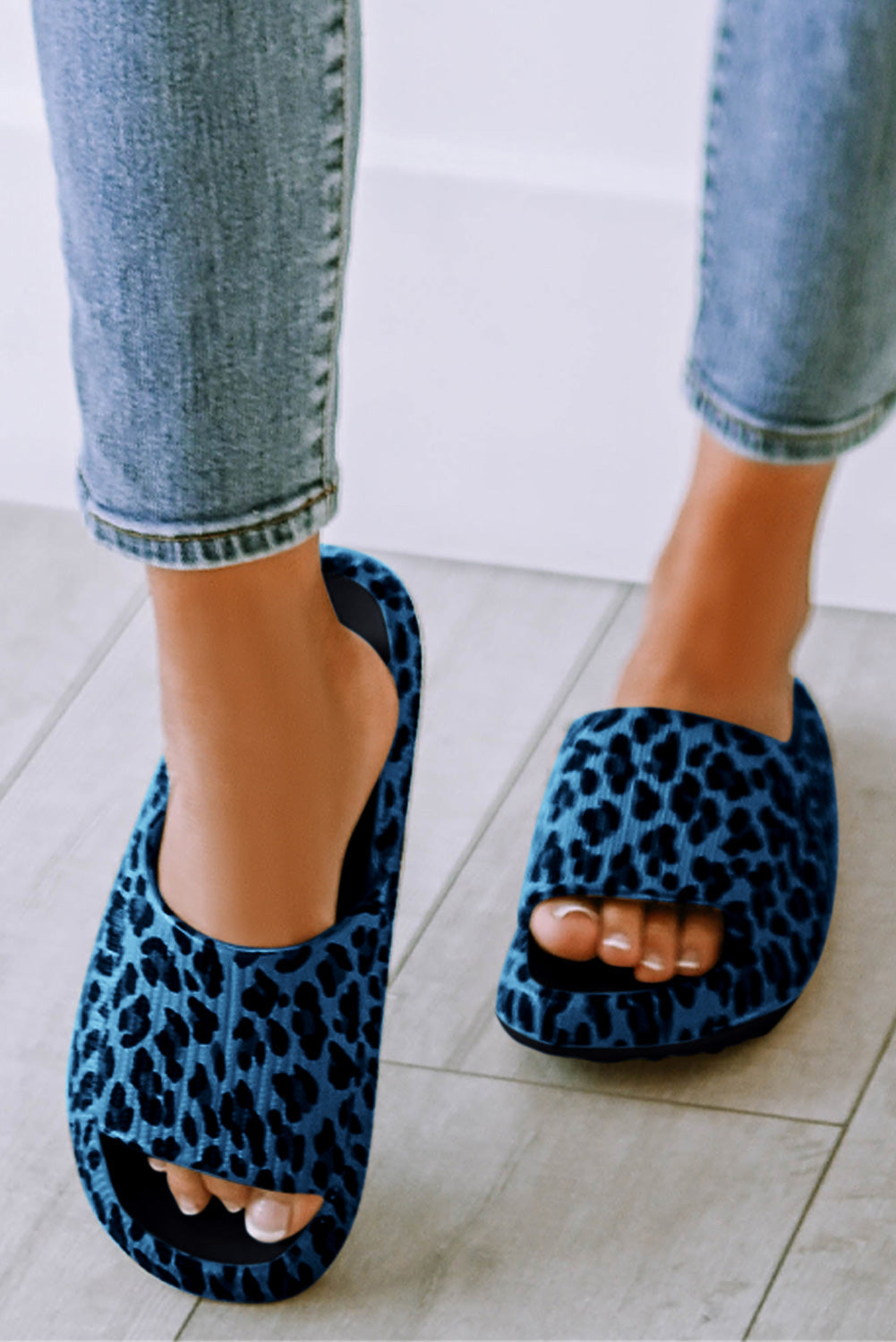Bellamy Sole Slip On Slippers